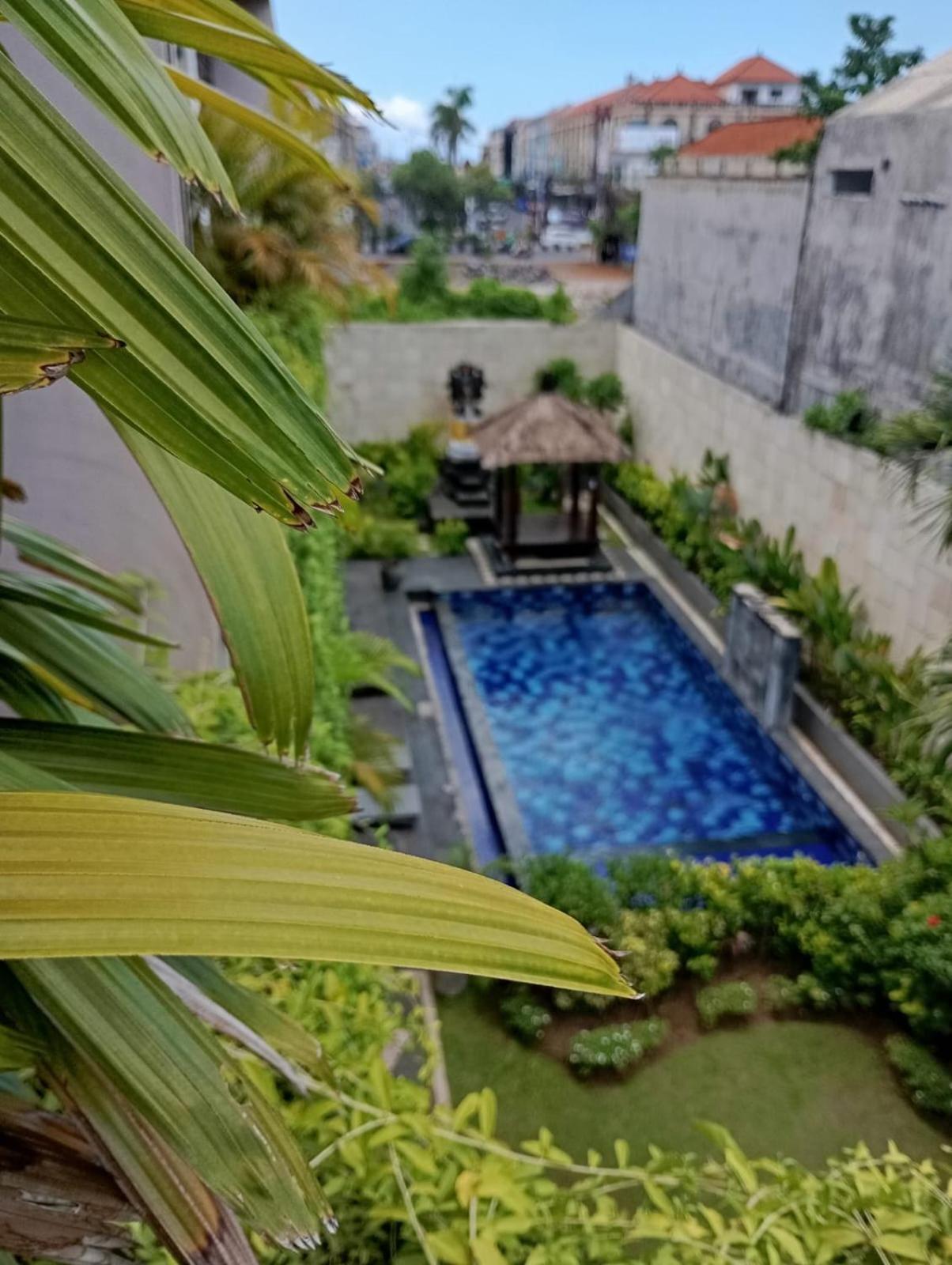 Mansu Hotel And Spa Legian Kuta Lombok Exterior foto